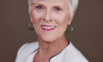 Goodyear Mayor Georgia Lord AZCREW’s ‘Woman Icon Speaker’ at its October lunch