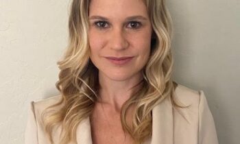 Associate Katie Bathgate joins NAI Horizon’s Tucson staff, will facilitate retail, office deals