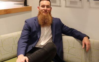 Davis Commercial AZ broker, U.S. Navy veteran Quentin Hick accepted into ASU MRED program